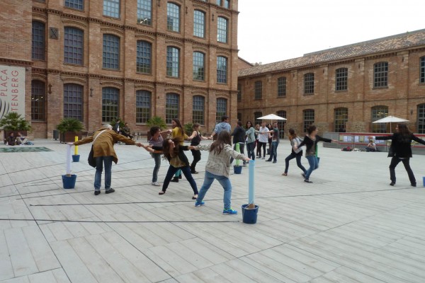 Cadena humana en construcció